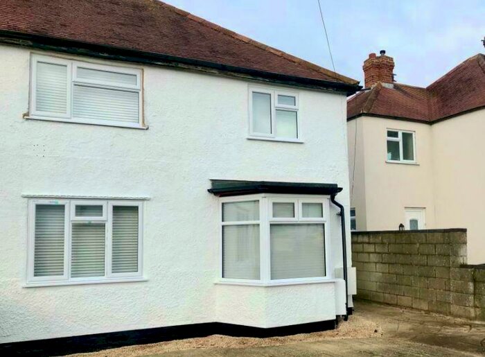 5 Bedroom Semi-Detached House To Rent In Dene Road, Hmo Ready Sharers, OX3