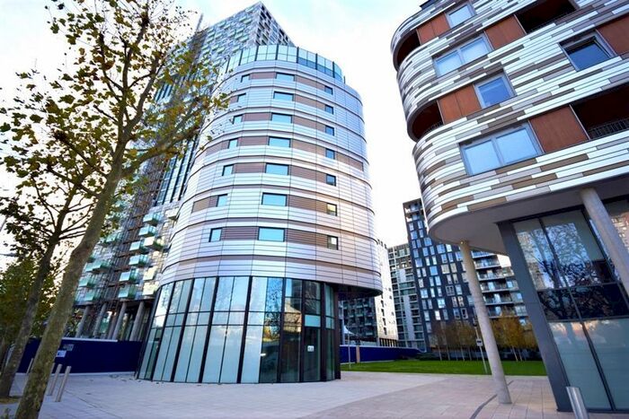 Studio To Rent In Coolidge Tower, South Quay, Canary Wharf, E14