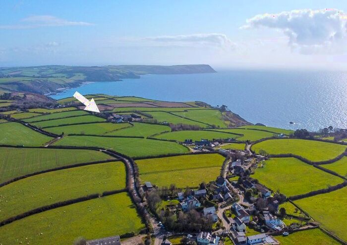 4 Bedroom Land For Sale In Portloe, Truro, TR2