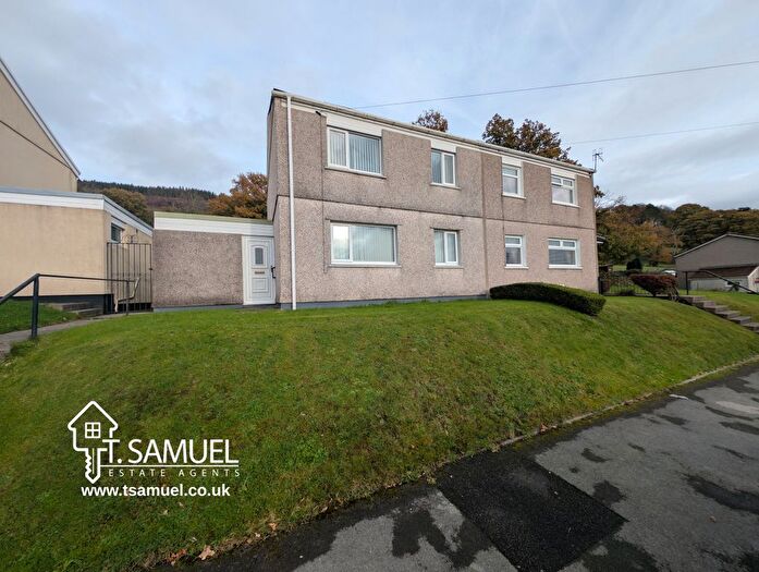 3 Bedroom Semi-Detached House For Sale In Bryn Hir, Cwmbach, Aberdare, CF44
