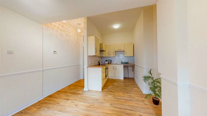 1 Bedroom Flat To Rent In Haddington Road, Plymouth, PL2