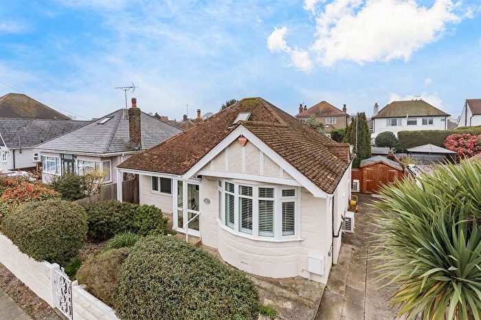 3 Bedroom Detached Bungalow For Sale In Pier Avenue, Herne Bay, CT6