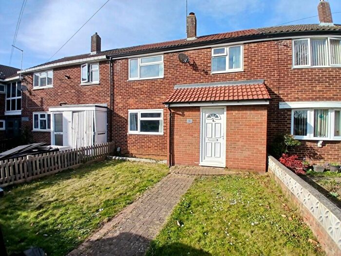 3 Bedroom House To Rent In Broadwater Crescent, Stevenage, SG2