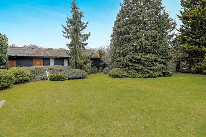 4 Bedroom Detached House For Sale In Spring Lane, Hatfield Peverel, Chelmsford, CM3