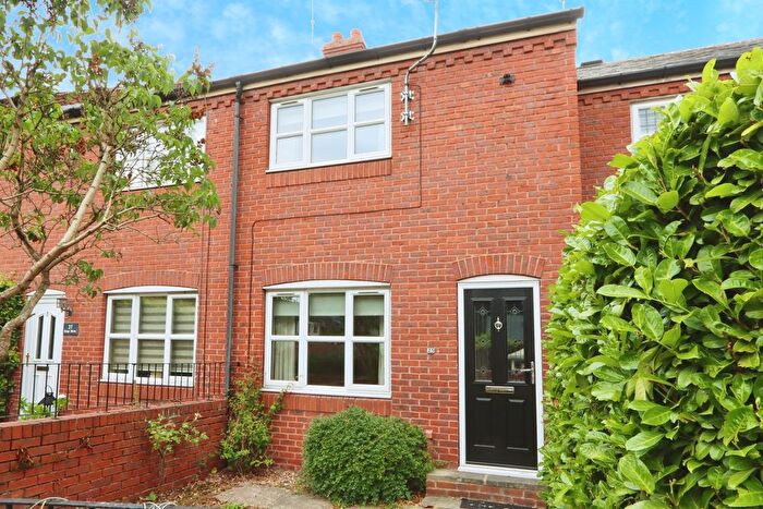 2 Bedroom Terraced House For Sale In Kings Mews, Eckington, Sheffield, S21