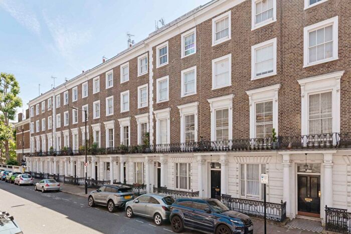1 Bedroom Flat For Sale In Orsett Terrace, London, W2