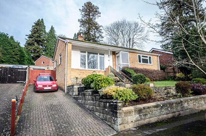 3 Bedroom Detached Bungalow To Rent In Bassett Green Drive, Southampton, Hampshire, SO16