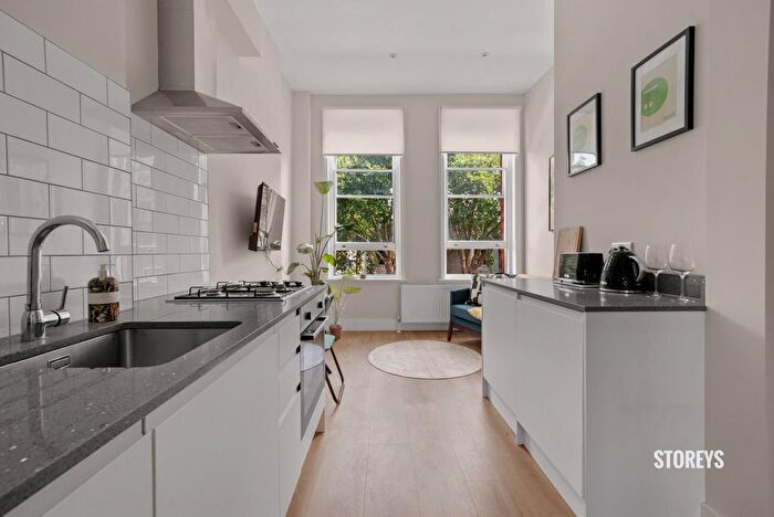 1 Bedroom Flat To Rent In Shoreditch High Street, Shoreditch, E1