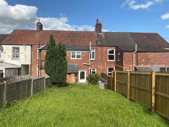 2 Bedroom Terraced House To Rent In St Michaels Avenue, Yeovil, Somerset, BA21