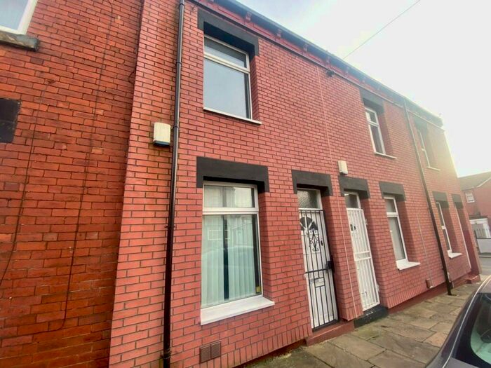4 Bedroom Terraced House To Rent In Nowell Terrace, Leeds, West Yorkshire, LS9