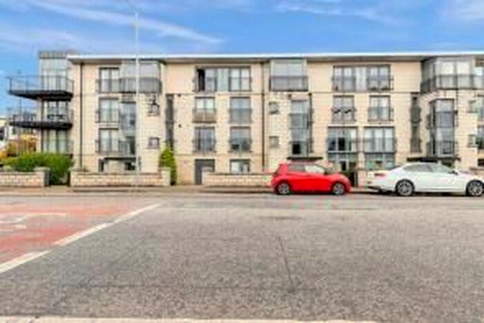 3 Bedroom Flat To Rent In West Granton Road, Granton, Edinburgh, EH5