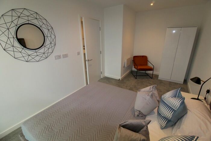 1 Bedroom Flat To Rent In Trafford, Wharf End, Trafford Park, M17