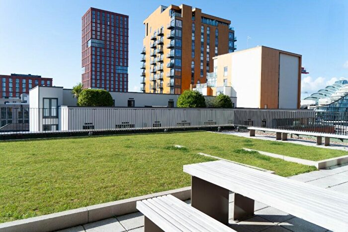 2 Bedroom Apartment To Rent In Ancoats Gardens, Bendix Street, Manchester, Greater Manchester, M4