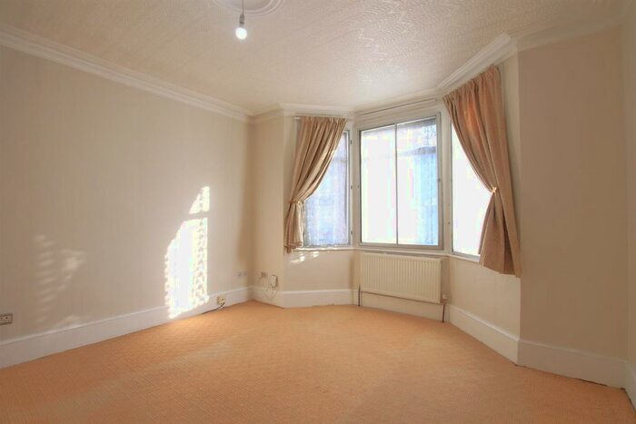 4 Bedroom Terraced House To Rent In Denbigh Road, Hounslow, TW3