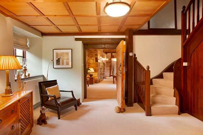 3 Bedroom Terraced House For Sale In Ash Hill, Bishopsteignton, TQ14