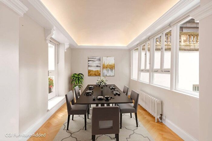 1 Bedroom Flat For Sale In Cadogan Square, London, SW1X
