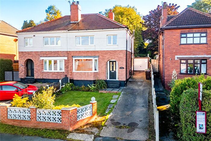 3 Bedroom Semi-detached House For Sale In Field Lane, Upton, Pontefract, West Yorkshire, WF9