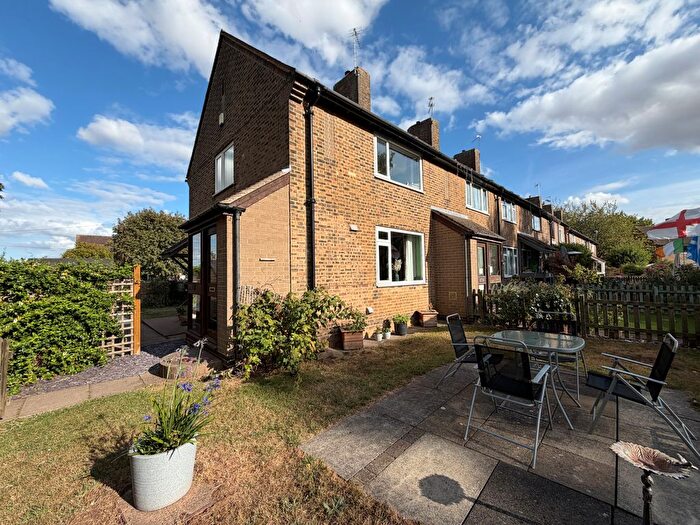 2 Bedroom Property To Rent In Trenchard Close, Nottingham, NG13