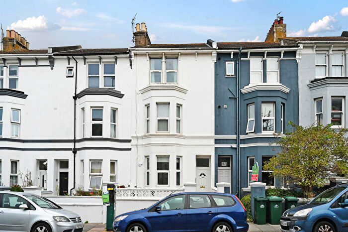 2 Bedroom Apartment To Rent In Queens Park Road, Brighton, BN2