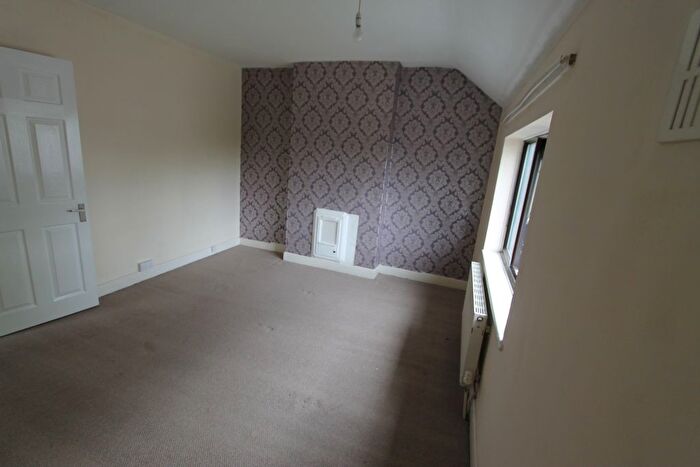 3 Bedroom End Of Terrace House To Rent In Baltimore Road, Great Barr, Birmingham, B42