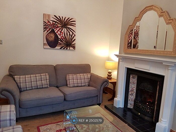 4 Bedroom Terraced House To Rent In Thoresby Street, Hull, HU5