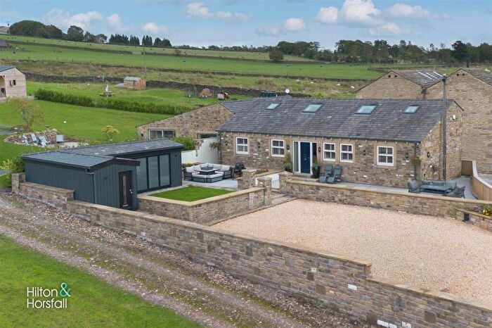 3 Bedroom Detached Bungalow For Sale In Brook View Barn, Skipton Road, Foulridge, BB8