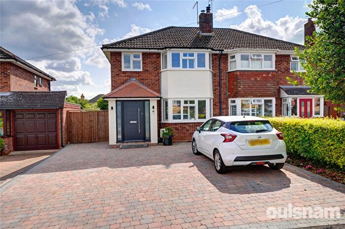 3 Bedroom Semi-Detached House For Sale In Witton Avenue, Droitwich, Worcestershire, WR9