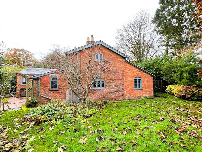 3 Bedroom Detached House To Rent In Hartmoor Road, Devizes, SN10