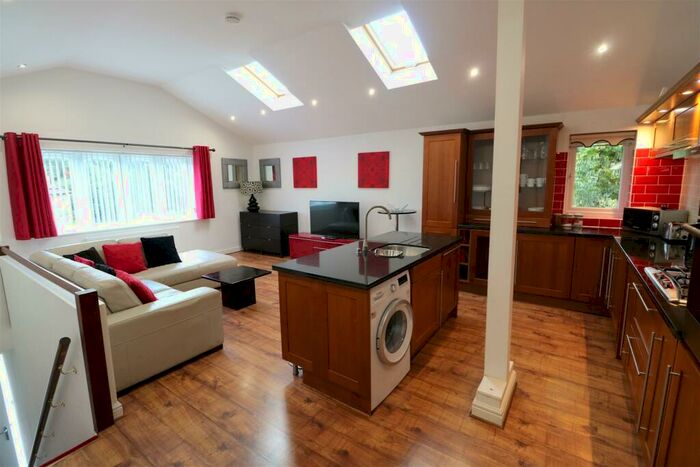 1 Bedroom Apartment To Rent In The Ridings, Camberley, GU16