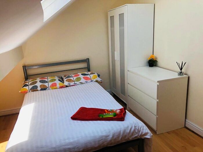 5 Bedroom House To Rent In Pomona Street, Sheffield, S11