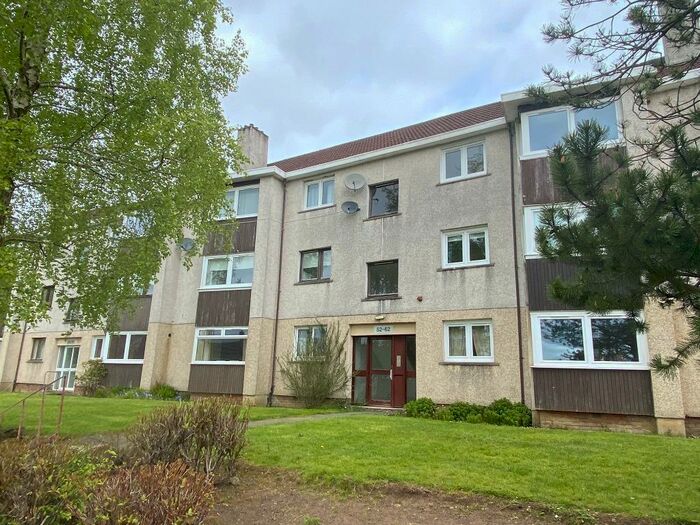 2 Bedroom Flat To Rent In Dunblane Drive, East Mains, East Kilbride, G74