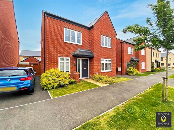 4 Bedroom Detached House For Sale In Ironbridge Road, Twigworth, GL2