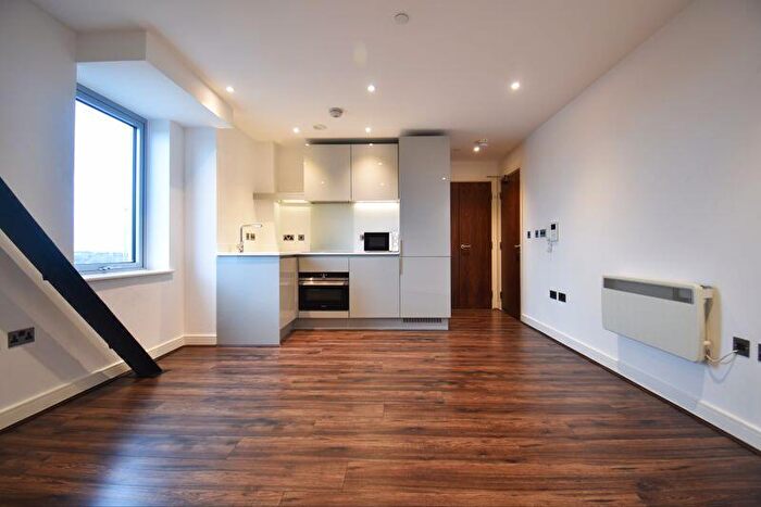 Studio To Rent In Th Floor, Churchill Place, Churchill Way, Basingstoke, RG21