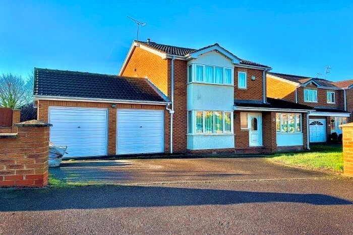 4 Bedroom Property To Rent In Purbeck Drive, Nottingham NG2