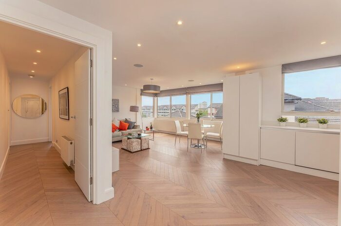 2 Bedroom Flat For Sale In Park Lorne, Park Road, St Johns Wood, NW8