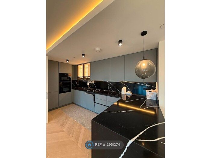 2 Bedroom Flat To Rent In Siena House, London, EC1V