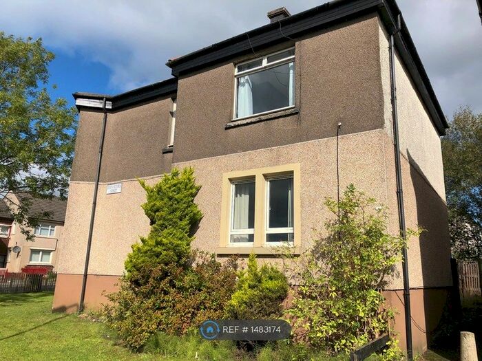 2 Bedroom Flat To Rent In Queen Victoria Street, Airdrie, ML6