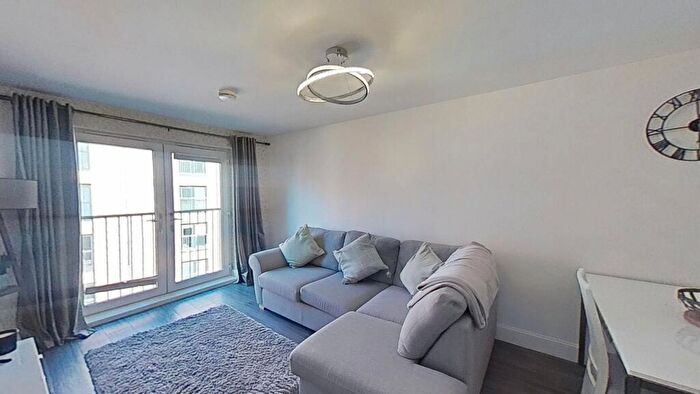 1 Bedroom Flat To Rent In Tinto Place, Edinburgh, Midlothian, EH6
