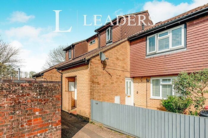 2 Bedroom Maisonette To Rent In Neptune Close. Bewbush, RH11