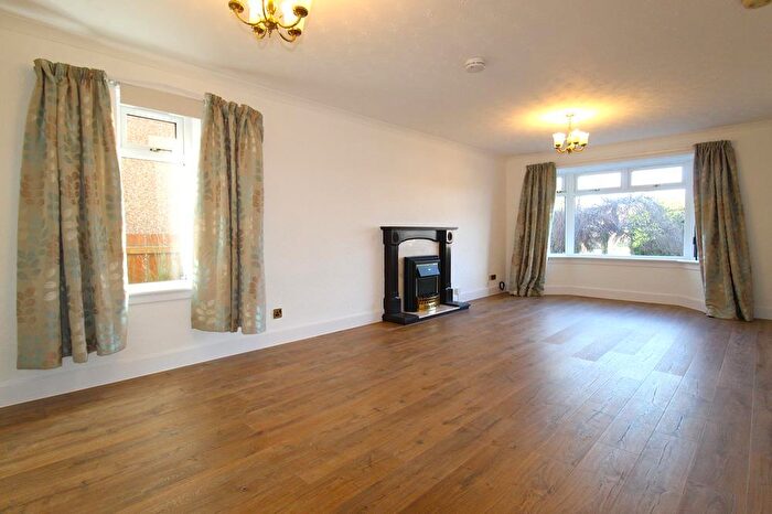 3 Bedroom Bungalow To Rent In Huxterstone Drive, Kingswells, AB15