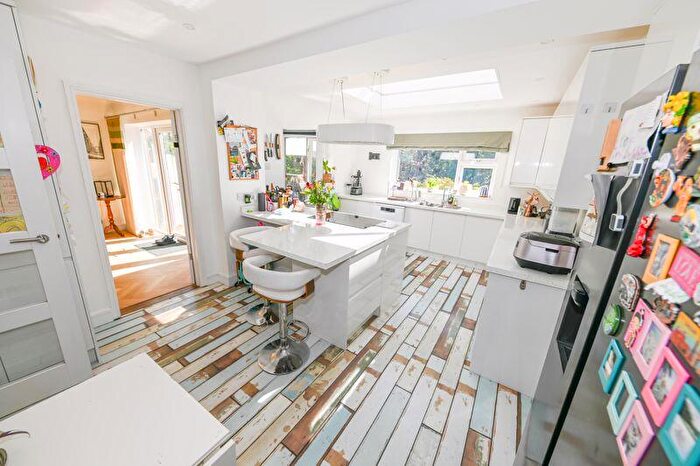 3 Bedroom Semi-Detached House To Rent In Bramley Close, Waterlooville, PO7