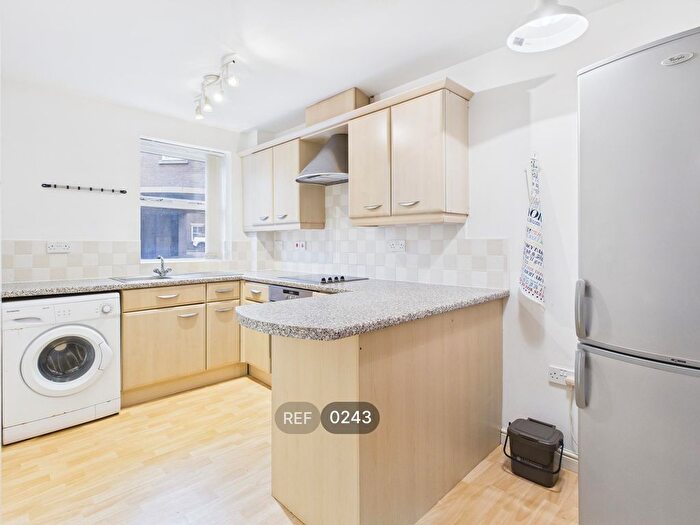 2 Bedroom Flat To Rent In Minster Wharf, Beverley, HU17