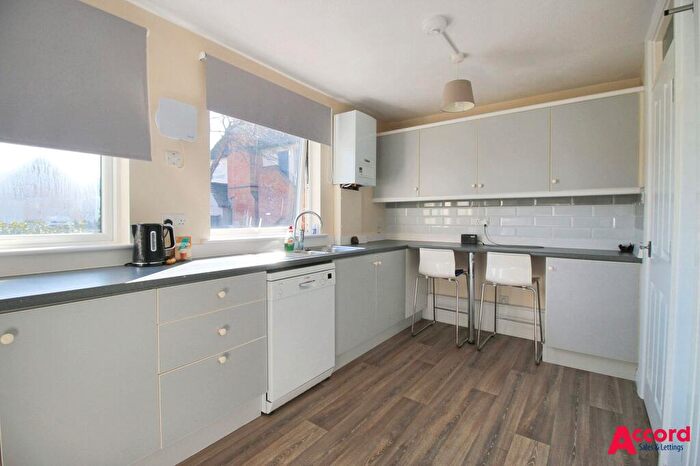 2 Bedroom Flat To Rent In London Road, Jason Court London Road, CM14