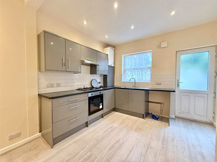 2 Bedroom Apartment To Rent In Bath Street, Southport, Southport, PR9