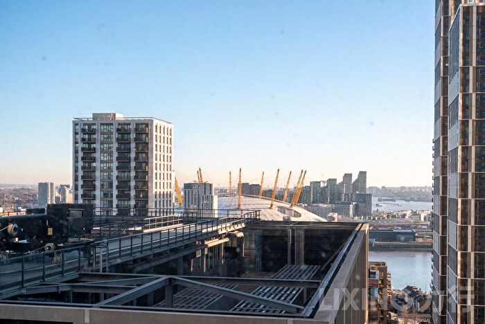 1 Bedroom Flat For Sale In Ten Park Drive, Canary Wharf, E14