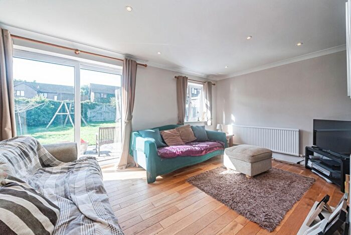 4 Bedroom Detached House For Sale In Ramptons Meadow, Tadley, Hampshire, RG26