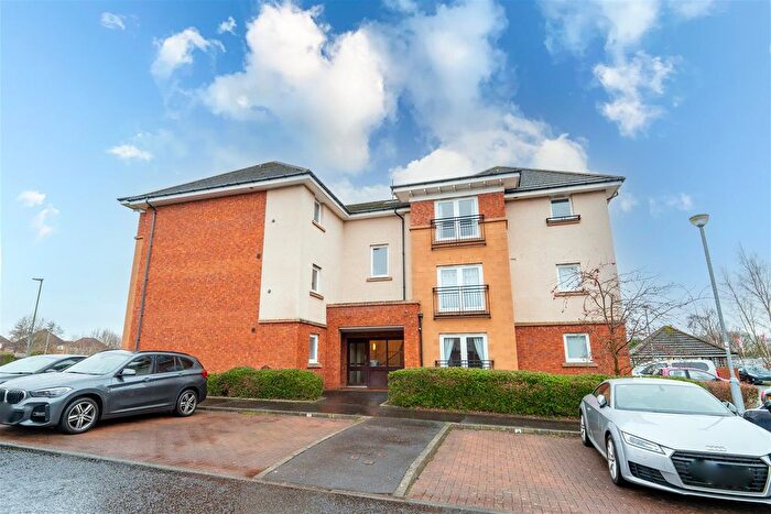 2 Bedroom Flat For Sale In Broad Cairn Court, Motherwell, ML1
