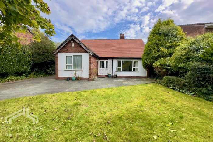 2 Bedroom Bungalow To Rent In Saltcotes Road, Lytham, Lancashire, FY8