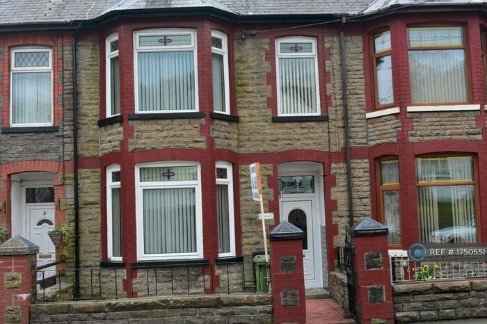 3 Bedroom Terraced House To Rent In Tylchawen Crescent, Tonyrefail, CF39