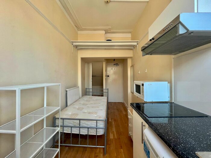 Studio To Rent In Cheniston Gardens, London, W8